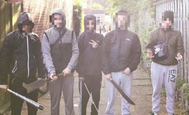 Αστυνομικός ανώνυμα κατήγγειλε παρακράτος χούλιγκαν και αστυνομικών