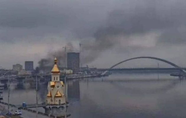 Ρώσοι κομάντος Spetsnaz επιτέθηκαν στο κτίριο της Υπ. Πληροφοριών στο Κίεβο