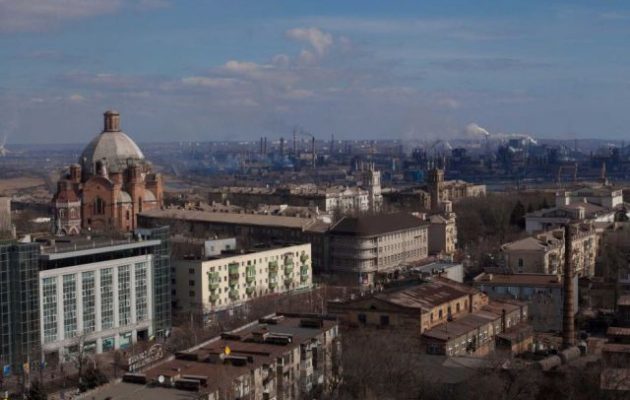 Ουκρανικές πηγές υποστηρίζουν ότι οι Ρώσοι έχουν σχέδιο εκκένωσης της Μαριούπολης