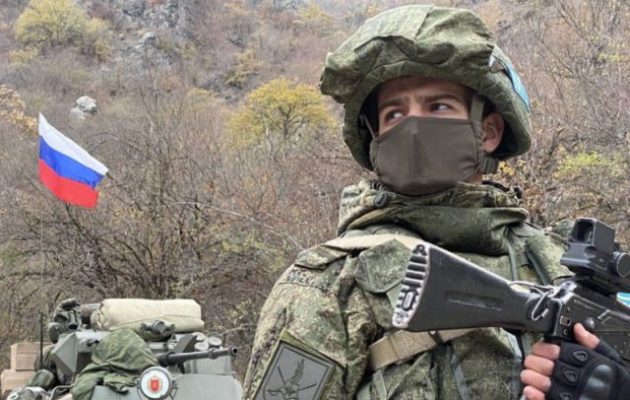 Γάλλος ΥΠΕΞ: «Είναι πιθανό (να γίνει) γρήγορα» μια ρωσική επίθεση στην Ουκρανία