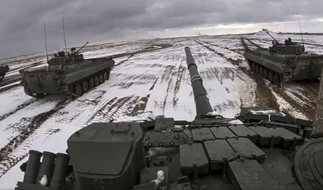 Ο Λευκός Οίκος ενημέρωσε Ζελένσκι για πιθανή ρωσική εισβολή το επόμενο 48ωρο