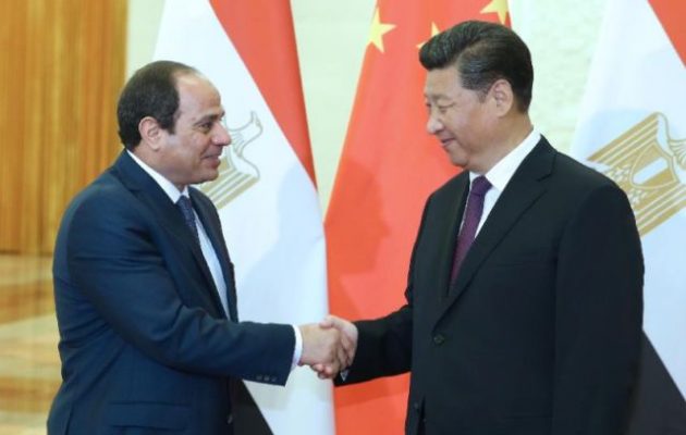 Ο Αλ Σίσι συζήτησε για τη Λιβύη με τον πρόεδρο της Κίνας Σι Τζινπίνγκ