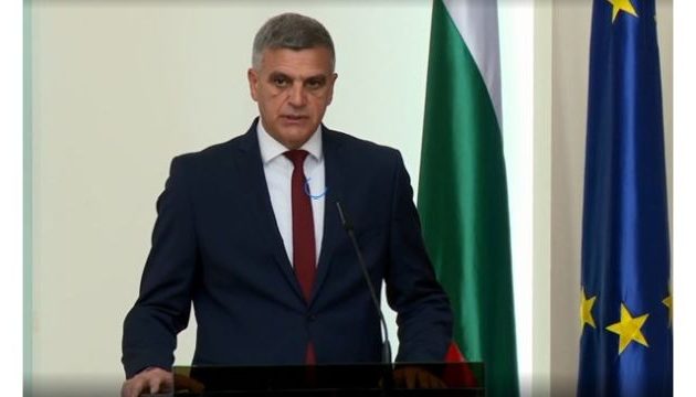 Βουλγαρία: «Αποκεφαλίστηκε» ο Υπ. Άμυνας για φιλορωσική στάση