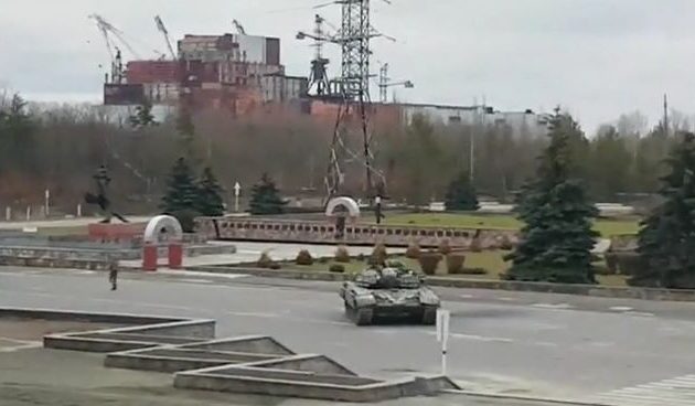Ουκρανός αξιωματούχος: Οι Ρώσοι κατέλαβαν το Τσερνόμπιλ