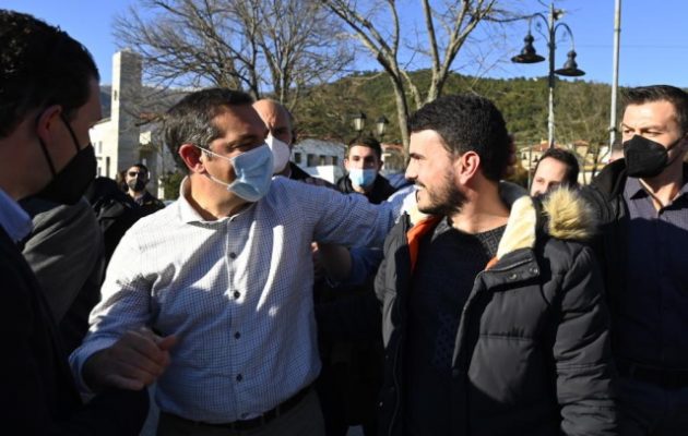 Τσίπρας: Οδηγούμαστε σε μια βαθιά κοινωνική κρίση