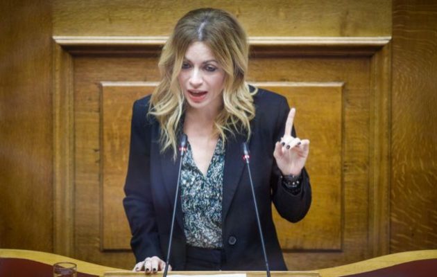 Ανεξαρτητοποιήθηκε από τον ΣΥΡΙΖΑ η βουλευτής Αγγελική Αδαμοπούλου – Είχε φύγει και από το ΜέΡΑ25