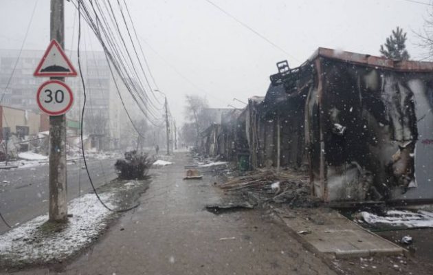 ΥΠΕΞ: Η Ελλάδα καλεί για τη δημιουργία ανθρωπιστικών διαδρόμων από τις πόλεις της Ουκρανίας