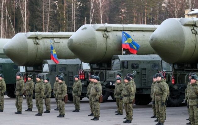 Η Ρωσία απειλεί ότι θα ρίξει πυρηνικά εάν κινδυνέψει να ηττηθεί