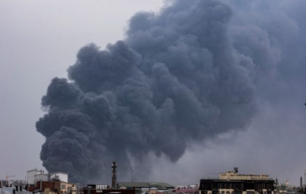 Οι Ρώσοι βομβαρδίζουν πυρηνικές εγκαταστάσεις στο Χάρκοβο, λένε οι Ουκρανοί