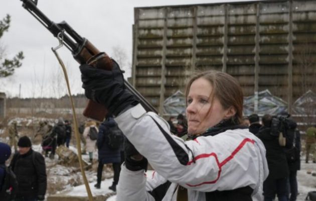Δήμαρχος Κιέβου: «Στη χειρότερη περίπτωση θα πεθάνουμε αλλά δεν θα παραδοθούμε ποτέ»