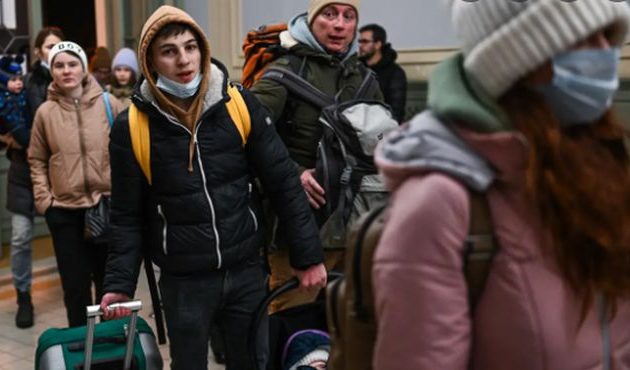 Ύστερα από αίτημα Μακρόν: Κατάπαυση πυρός για να φύγουν οι άμαχοι