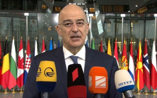 Δένδιας: Η Ελλάδα θα ζητήσει από τη Χάγη διερεύνηση εγκλημάτων πολέμου στη Μαριούπολη