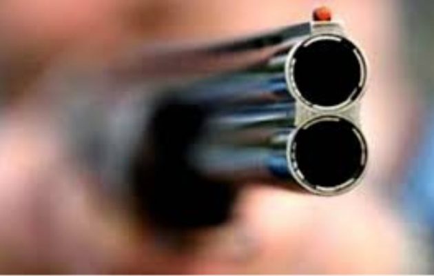 Καβάλα: 52χρονος έπεσε νεκρός από πυρά καραμπίνας έξω από την επιχείρησή του