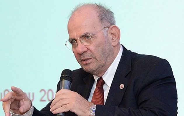 Πέθανε από κορωνοϊό ο τριπλά εμβολιασμένος Κοσμήτορας Γ. Κυριόπουλος