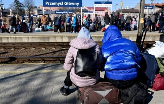 Η Πολωνία ζητάει κεφάλαια από την ΕΕ για τους Oυκρανούς πρόσφυγες