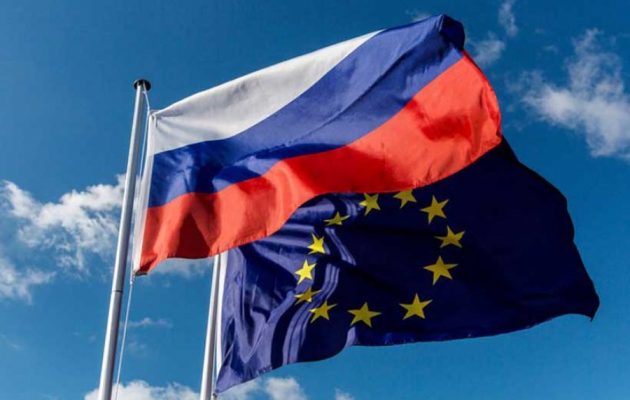 Economist: Η οικονομία της Ρωσίας αντέχει στις δυτικές κυρώσεις – Αρνητικές οι επιπτώσεις στην ΕΕ
