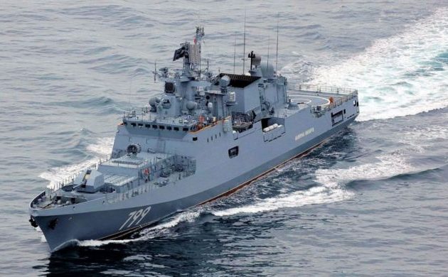 Η υπερσύγχρονη ρωσική φρεγάτα «Ναύαρχος Μακάροβ» χτυπήθηκε από ουκρανικό πύραυλο