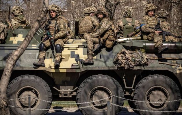 Επιθέσεις σε Οδησσό και Χερσώνα – Απομακρύνθηκαν άμαχοι από το Azovstal