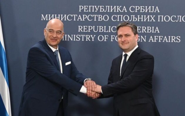 Ο Δένδιας στη Σερβία – Τι συζήτησε με Σελάκοβιτς και Ντάτσιτς