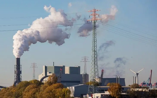 Γερμανία: «Φρένο» στα σχέδια για πράσινη ενέργεια και επιστροφή στον άνθρακα … ελέω Πούτιν