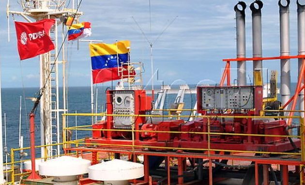 Στη Βενεζουέλα τάνκερ της ιταλικής Eni για να φορτώσει 650.000 βαρέλια πετρέλαιο