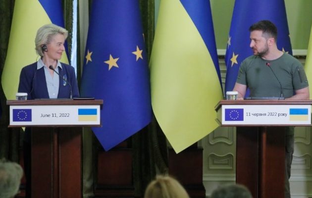 Φον ντερ Λάιεν σε Ζελένσκι: Την επόμενη εβδομάδα η απάντηση για την αίτηση ένταξης της Ουκρανίας στην ΕΕ