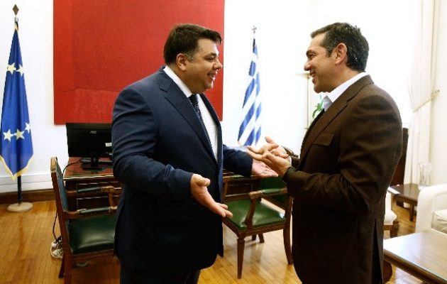 Τσίπρας σε Τσούνη: «Δεν θα δεχθούμε υποχωρήσεις εις βάρος των ελληνικών συμφερόντων για τη διεύρυνση του ΝΑΤΟ»