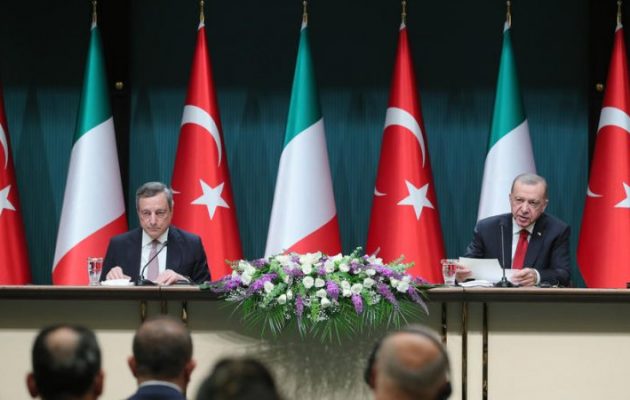 EURACTIV: Ο Ντράγκι κάνει ειρήνη με τον Ερντογάν στη σύνοδο κορυφής της Άγκυρας