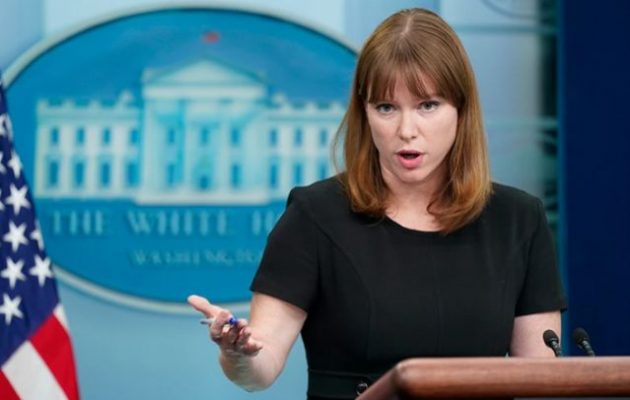 Η διευθύντρια επικοινωνίας του Μπάιντεν εγκαταλείπει το πόστο της