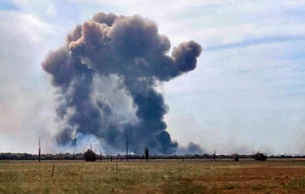 Κριμαία: Πυρκαγιά και εκρήξεις πυρομαχικών σε ρωσική βάση