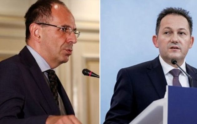 Ο Πέτσας «έδωσε στεγνά» τον Γεραπετρίτη: Ξέρει για τις παρακολουθήσεις – Εξηγήσεις απαιτεί το ΠΑΣΟΚ