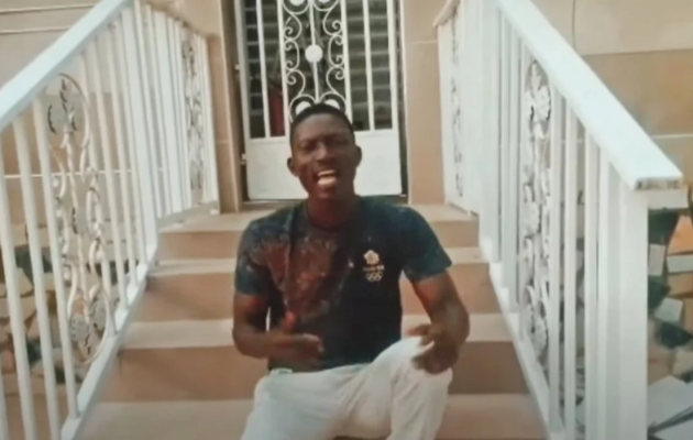 Γκάνα: Έκαναν τραγούδι υποκλοπές και Μητσοτάκη και «ρίχνουν» το youtube (βίντεο)