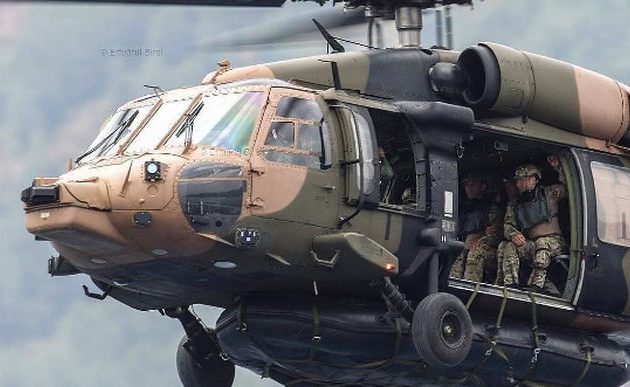 Οι Κούρδοι κατέστρεψαν τουρκικό ελικόπτερο Sikorsky – Οι Τούρκοι λένε ότι χάλασε μόνο του