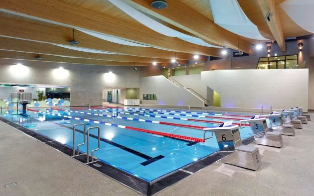 Κλείνουν κολυμβητήρια στη Γαλλία λόγω υψηλών λογαριασμών ενέργειας