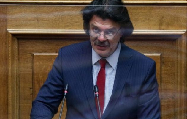 Πάτσης: Παραπομπή σε εισαγγελέα, άρση τραπεζικού απορρήτου, έλεγχος για παράνομο πλουτισμό