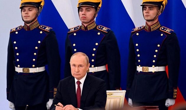 DW: Αβέβαιο το μέλλον των προσαρτημένων περιοχών της Ουκρανίας από τη Ρωσία