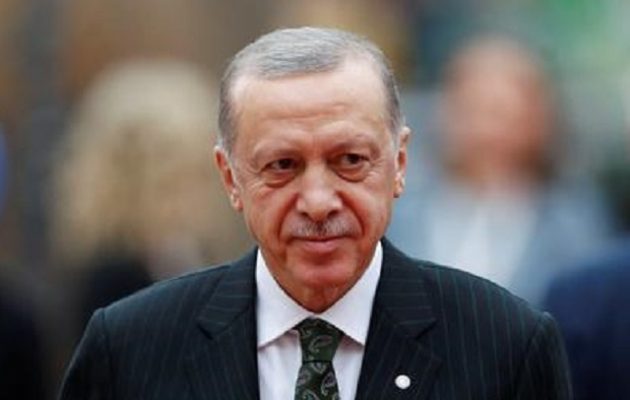 Ερντογάν: «Δεν μπορεί να είναι υποψήφιος» λέει πρώην πρόεδρος του Ανώτατου Εκλογικού Συμβουλίου