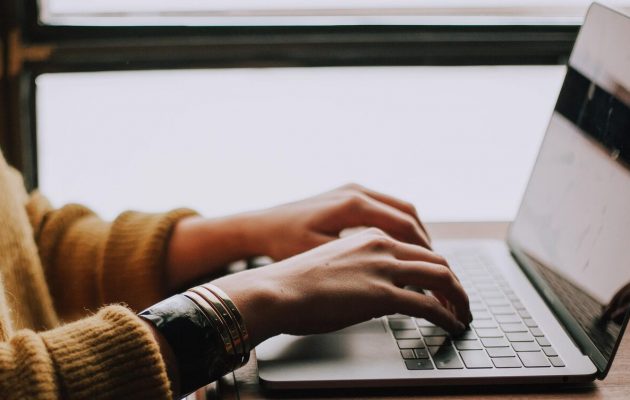 Τη Δευτέρα ξεκινούν οι αιτήσεις για επιχορήγηση νεανικής επιχειρηματικότητας 14.800 ευρώ