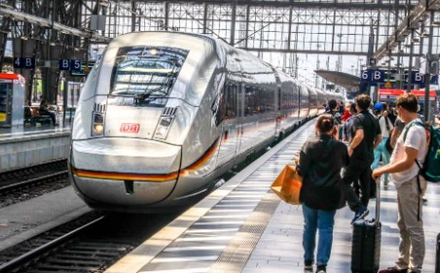 Σαμποτάζ στον σιδηρόδρομο στη βόρεια Γερμανία – Διακόπηκαν τα δρομολόγια για τρεις ώρες