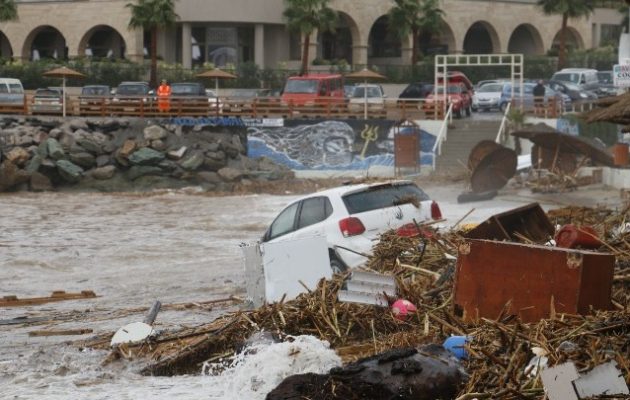 Ηράκλειο: Βιβλική καταστροφή από την κακοκαιρία – Ένας νεκρός από πνιγμό και αγνοούμενοι
