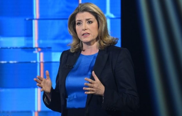 Βρετανία: Κατατέθηκε η πρώτη υποψηφιότητα από την Πένι Μόρντοντ για τη διαδοχή της Λιζ Τρας