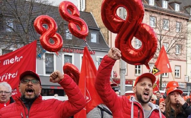 Γερμανία: Τα συνδικάτα πέτυχαν γενναίες μισθολογικές αυξήσεις σε εποχές κρίσης