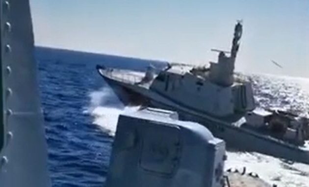 Σάμος: Τουρκική ακταιωρός παρενόχλησε σκάφος του Λιμενικού (βίντεο)