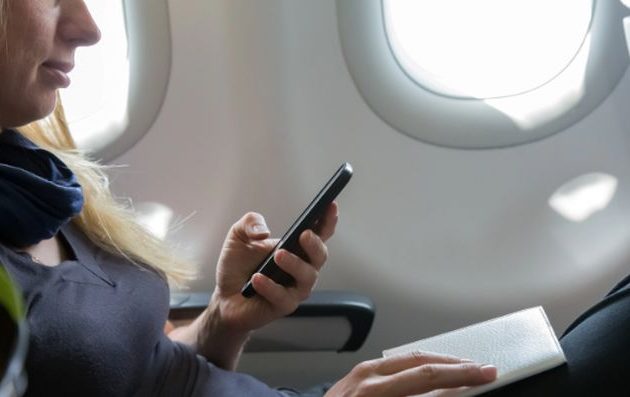Τεχνολογία 5G εν πτήσει – Επικοινωνίες στα αεροπλάνα και Wi-Fi στους δρόμους, με αποφάσεις της Κομισιόν