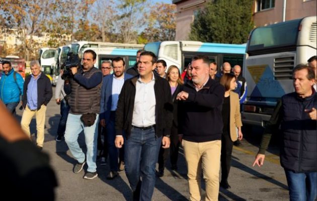 Αλέξης Τσίπρας: «Η λεηλασία θα τελειώσει»