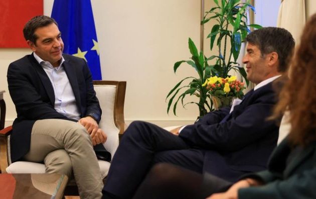 Τσίπρας σε Γάλλο πρεσβευτή: Συμμετοχή της ελληνικής αμυντικής βιομηχανίας στις σχετικές συμβάσεις με τη Γαλλία
