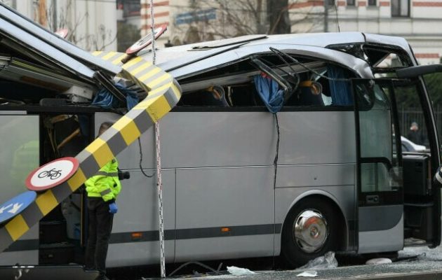 Τροχαίο στο Βουκουρέστι σε τουριστικό λεωφορείο με Έλληνες: Ένας νεκρός και 3 σοβαρά τραυματίες