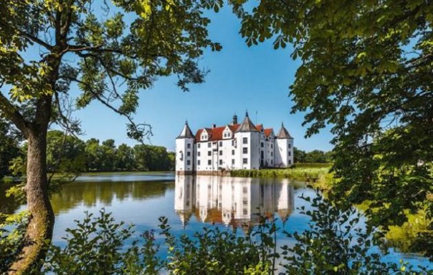 Που βρίσκεται το Ανάκτορο του βασιλικού οίκου «Γκλύξμπουργκ»