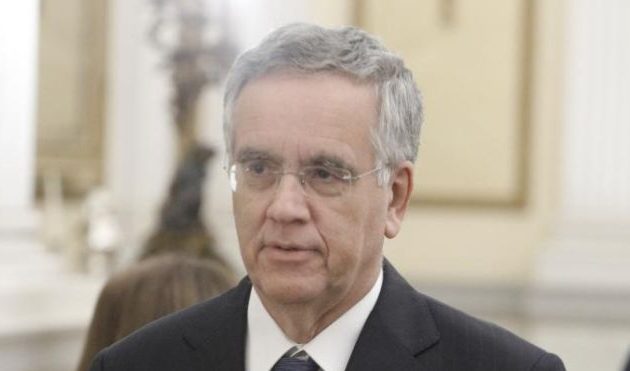 Οργή στον νομικό κόσμο προκάλεσε ο Ντογιάκος μετά την πρωτοφανή παρέμβαση στην ΑΔΑΕ