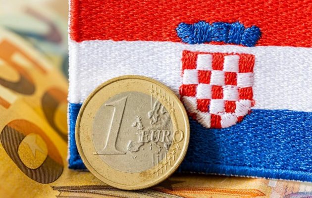 Κροατία: Επίσημο νόμισμά της από την Πρωτοχρονιά το ευρώ – Εντάχθηκε και στη Σένγκεν